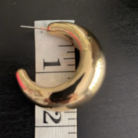 The House of Harlow CHUNKY Drop Earrings GOLD - Picture 9 of 10